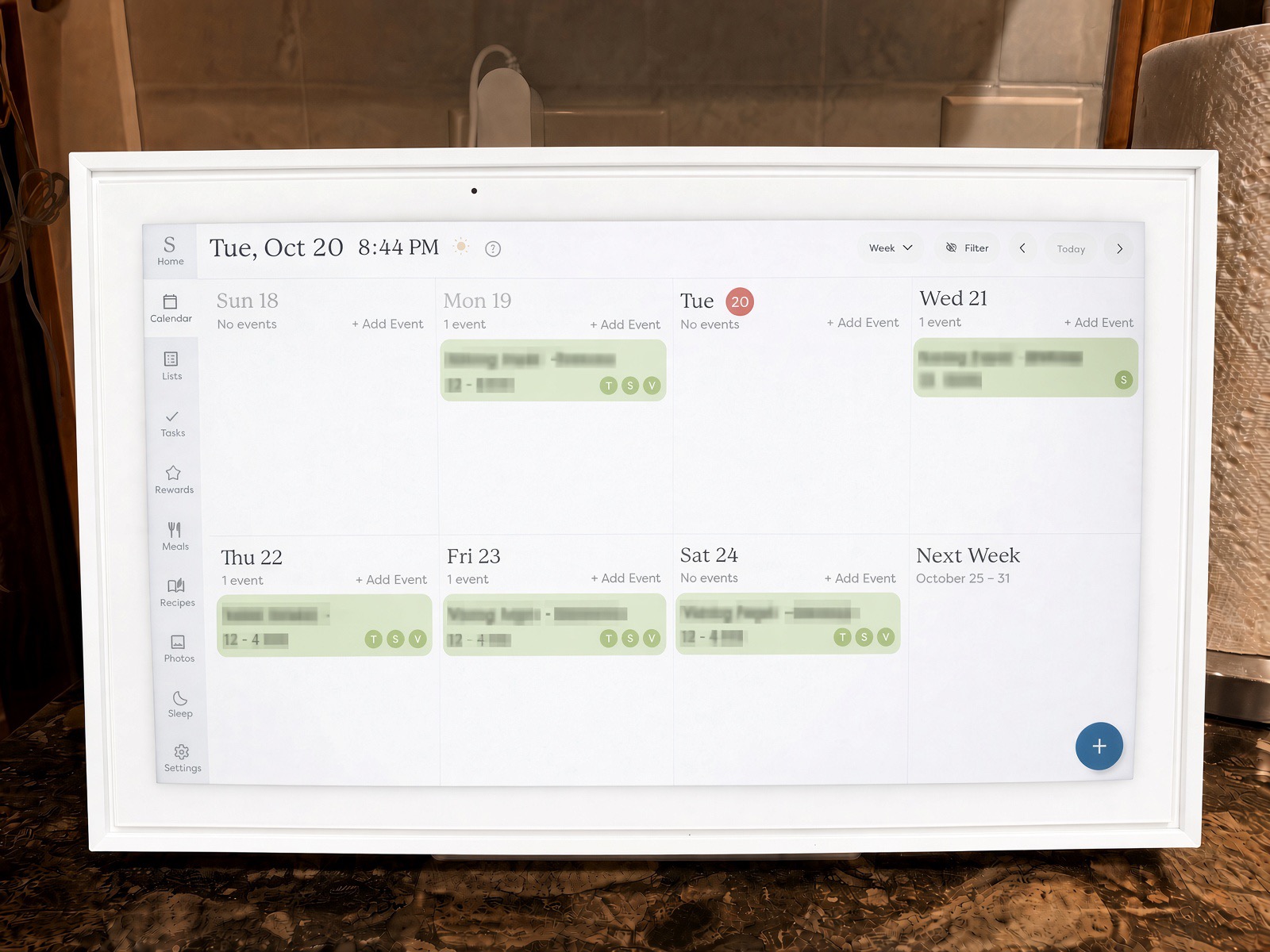 Skylight Calendar Review: Keeping Dad’s Care Organized From Afar